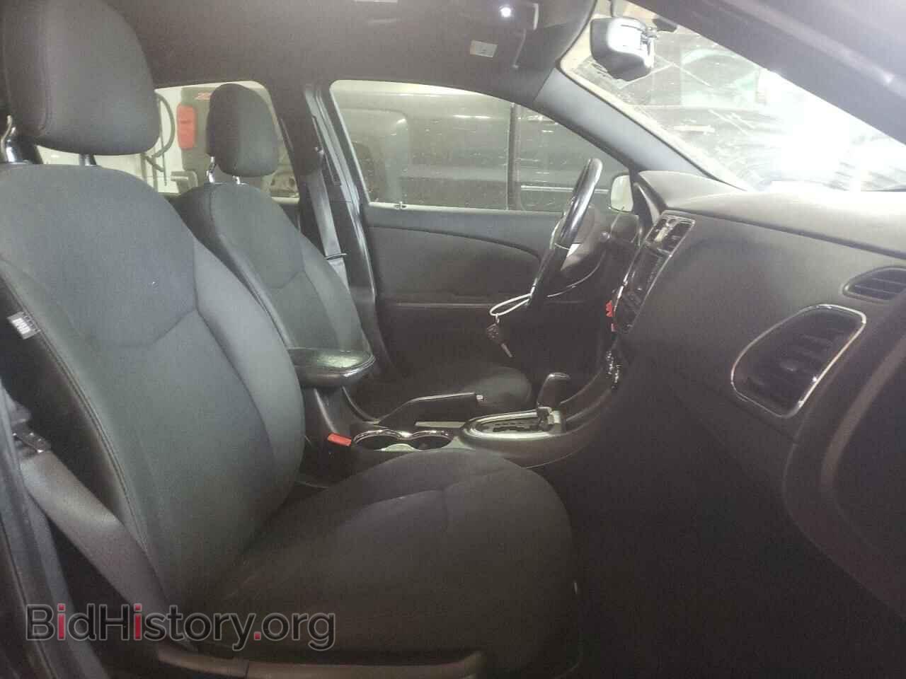 2011 CHRYSLER 200 - VIN: 1C3BC1FB4BN612744 - Фото 5