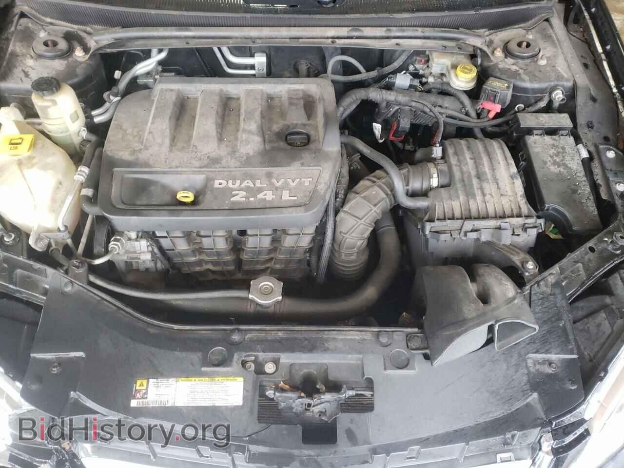 2011 CHRYSLER 200 - VIN: 1C3BC1FB4BN612744 - Фото 7