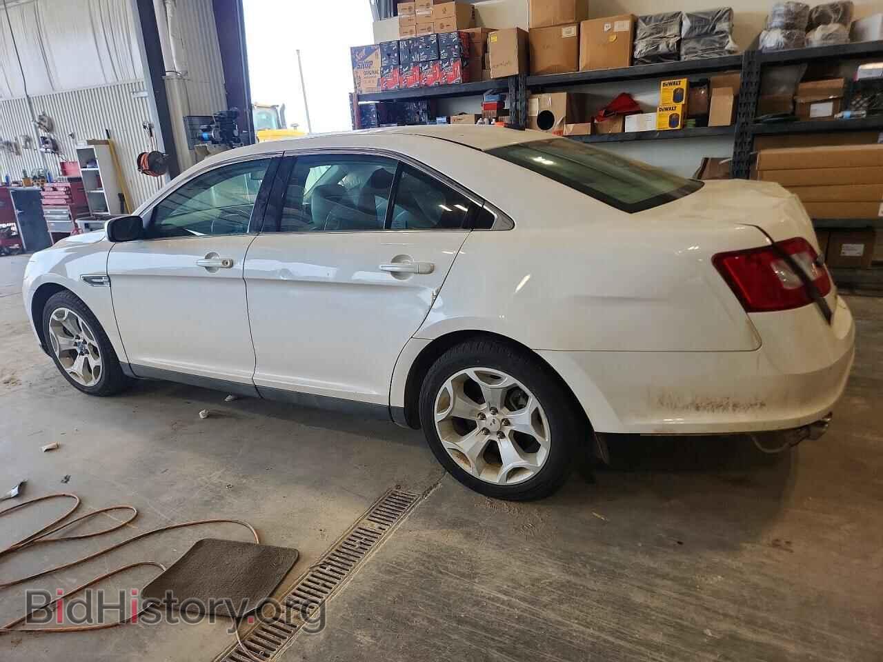 2011 FORD TAURUS - VIN: 1FAHP2EW6BG171231 - Photo 2