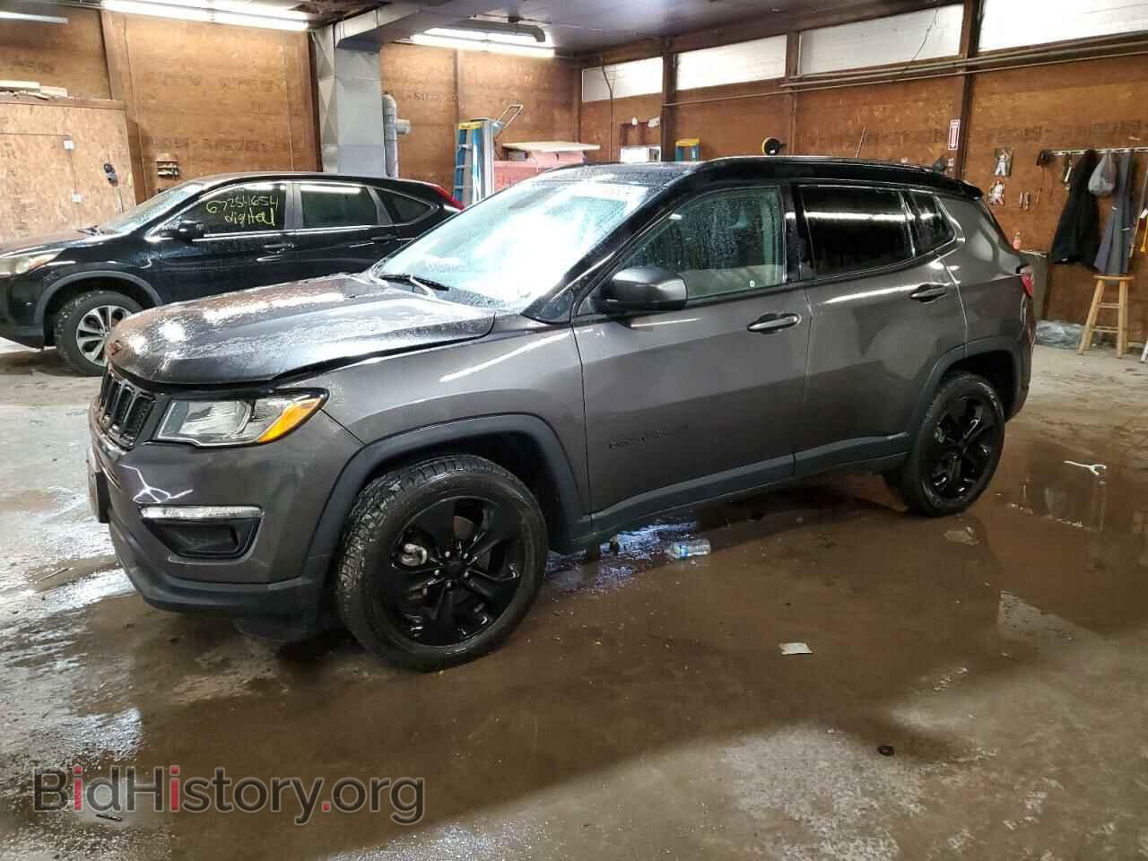 Фотография 3C4NJDBB7JT434235 - JEEP COMPASS 2018