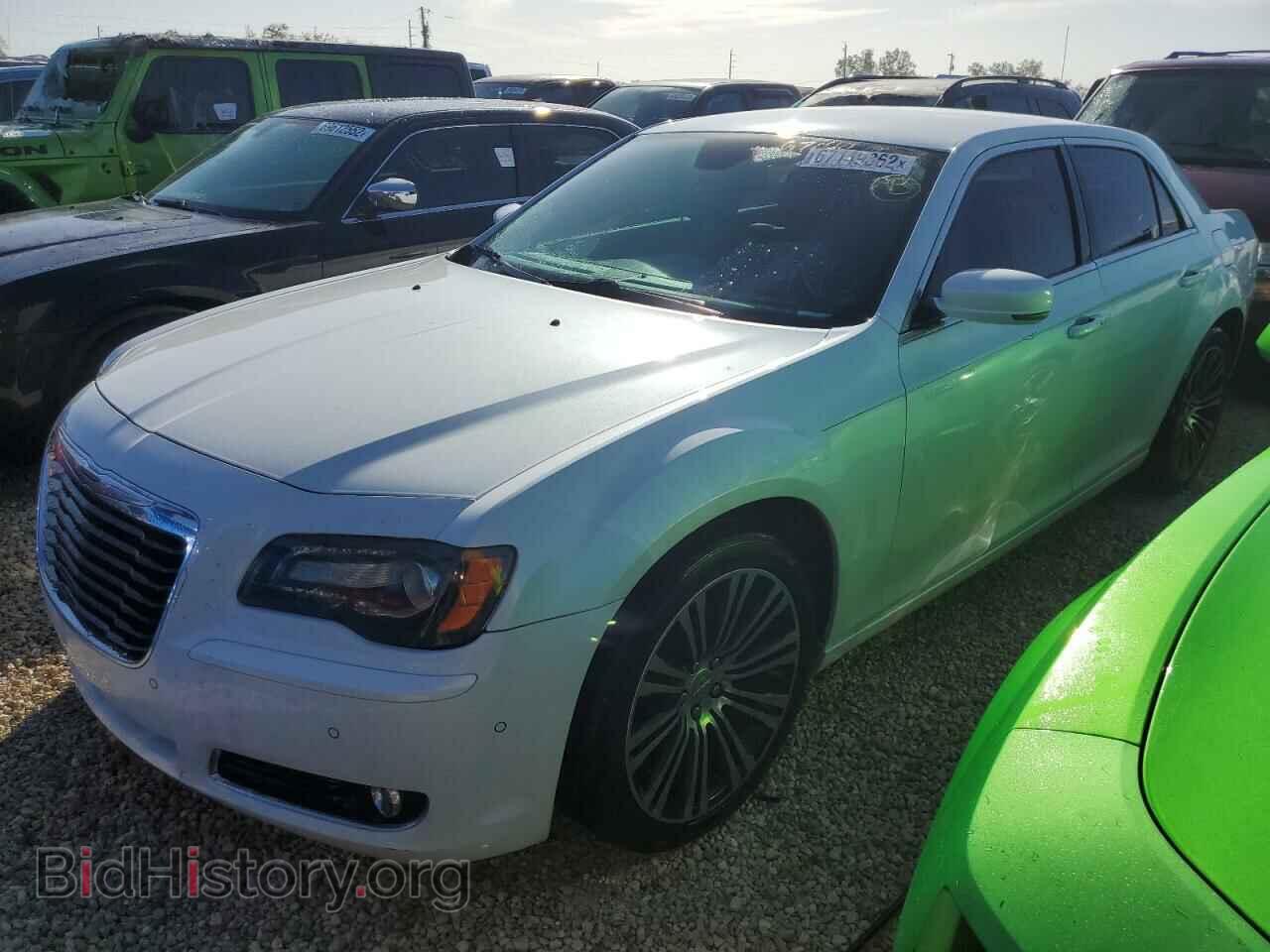 Фотография 2C3CCABG4EH200228 - CHRYSLER 300 2014