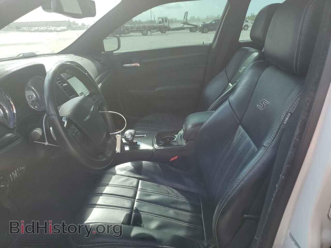 2014 CHRYSLER 300 - VIN: 2C3CCABG4EH200228 - Фото 7
