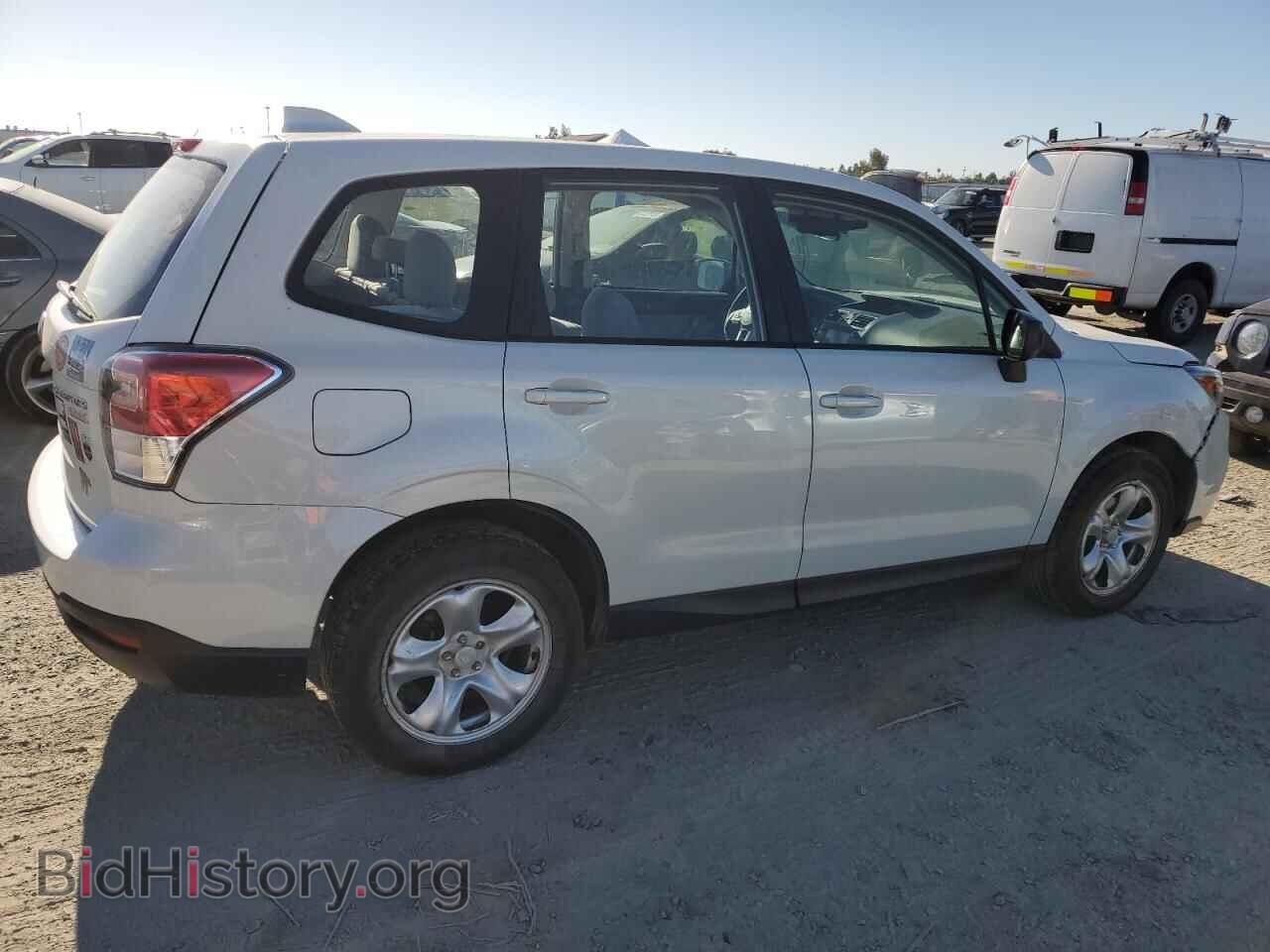 2017 SUBARU FORESTER - VIN: JF2SJAAC3HH414053 - Фото 3