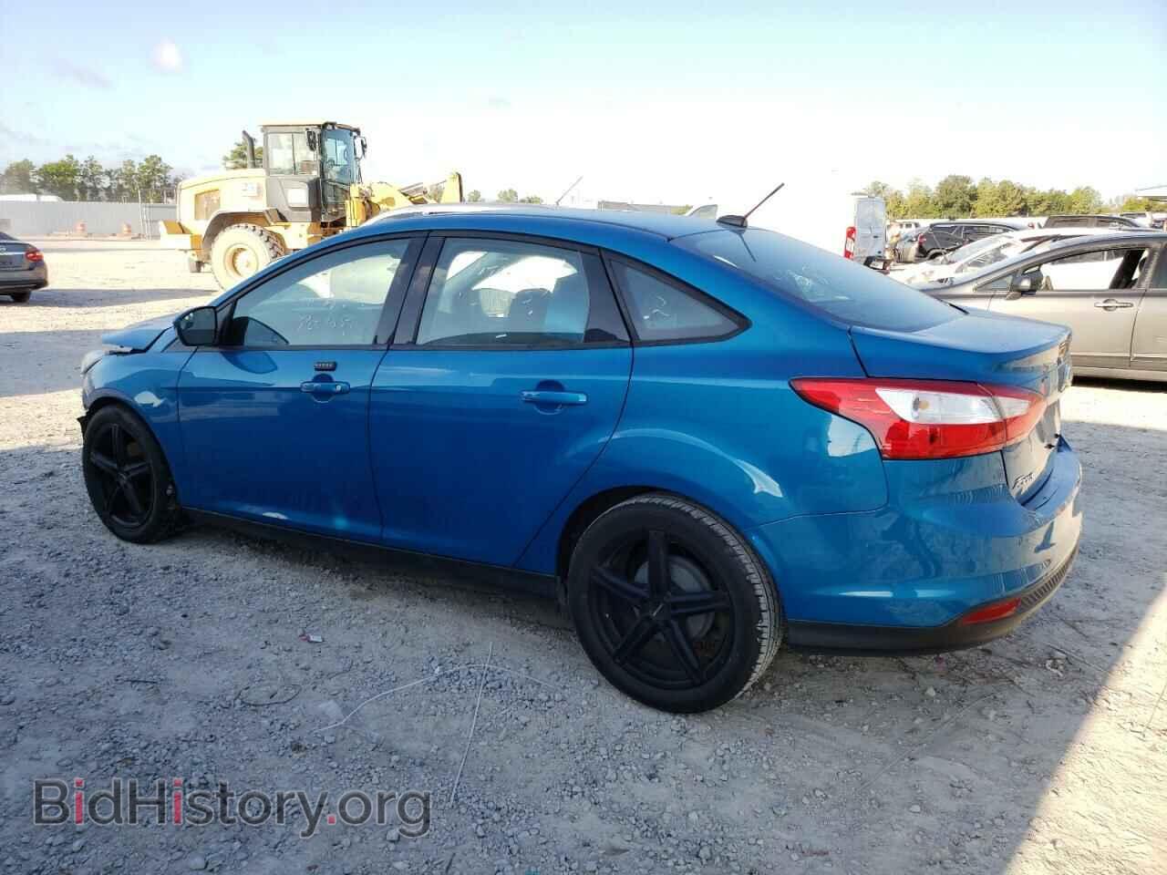 2012 FORD FOCUS - VIN: 1FAHP3F28CL129573 - Photo 2