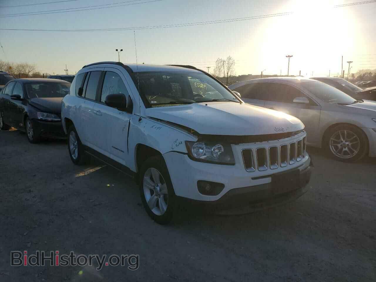 Фотография 1C4NJCBA2HD148603 - JEEP COMPASS 2017