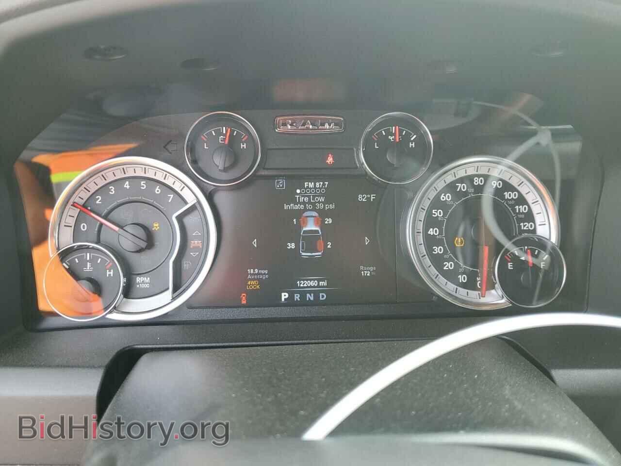 2018 RAM 1500 - VIN: 1C6RR7LT8JS334902 - Фото 9