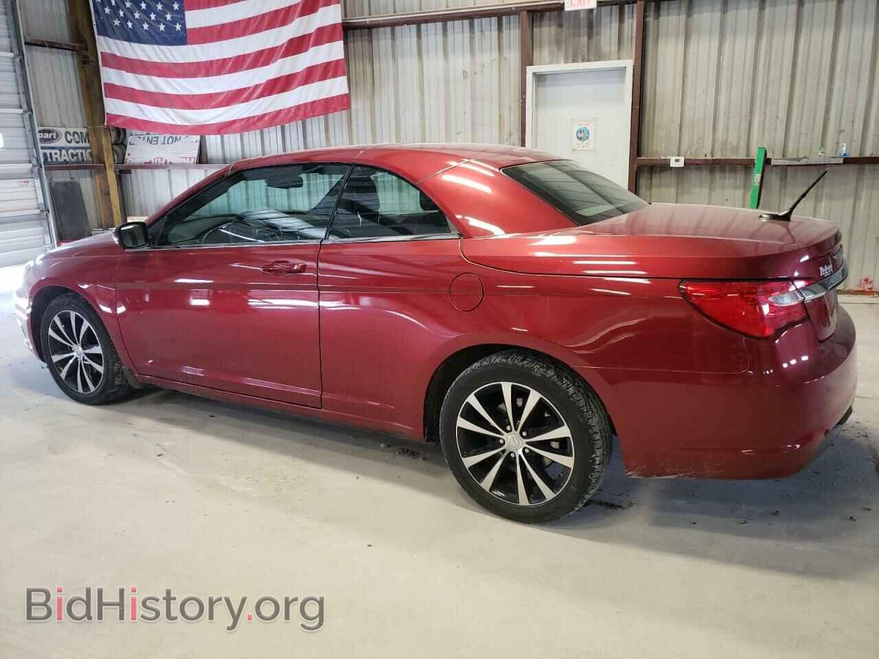 2013 CHRYSLER 200 - VIN: 1C3BCBGGXDN619071 - Фото 2