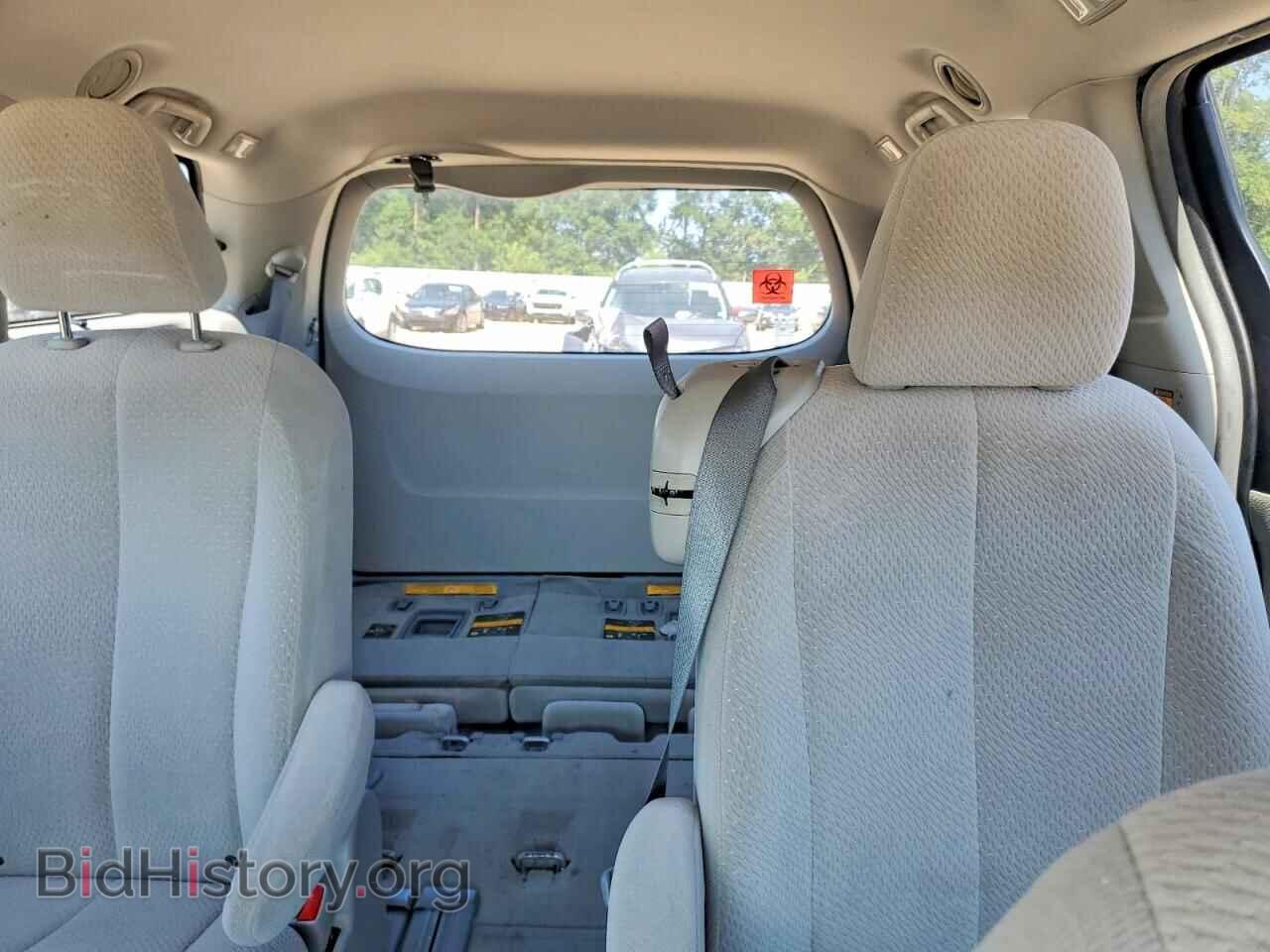 2013 TOYOTA SIENNA - VIN: 5TDKK3DC8DS376778 - Фото 10