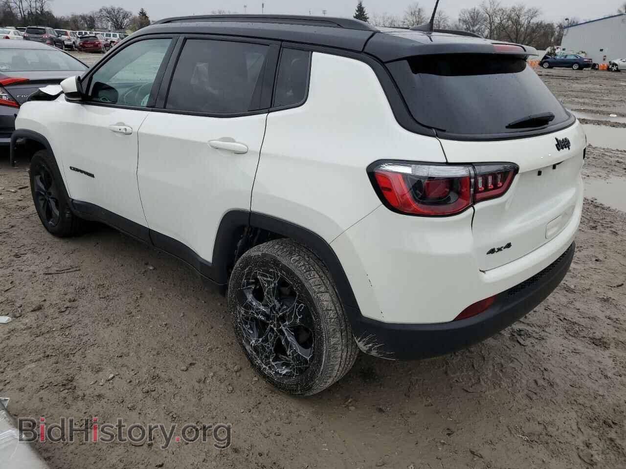 2019 JEEP COMPASS - VIN: 3C4NJDBB8KT733721 - Фото 2