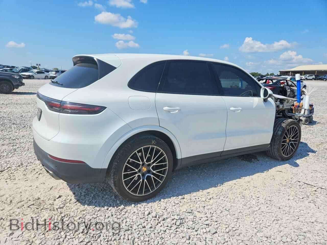 2019 PORSCHE CAYENNE - VIN: WP1AA2AY2KDA19435 - Photo 3