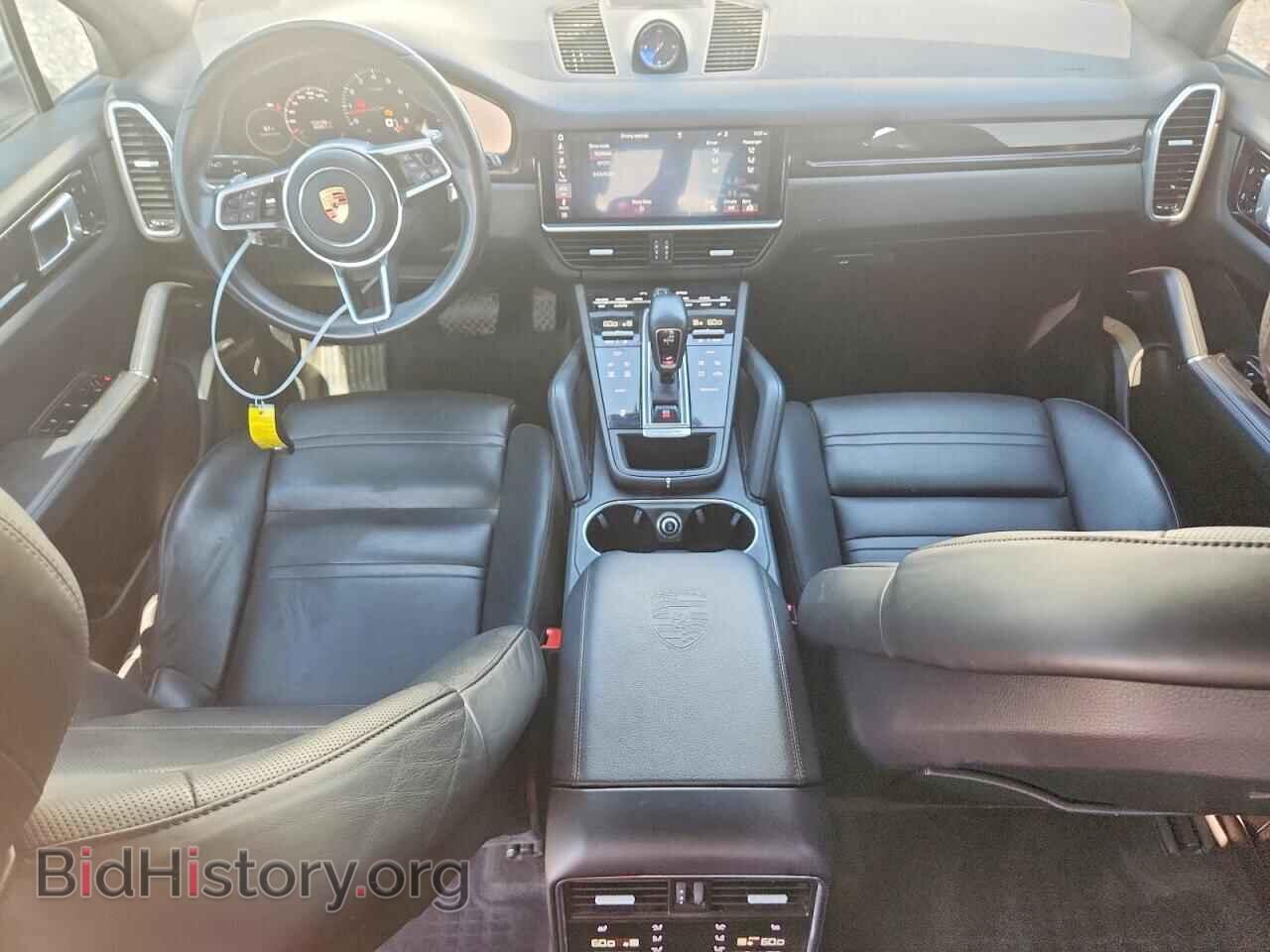 2019 PORSCHE CAYENNE - VIN: WP1AA2AY2KDA19435 - Photo 8