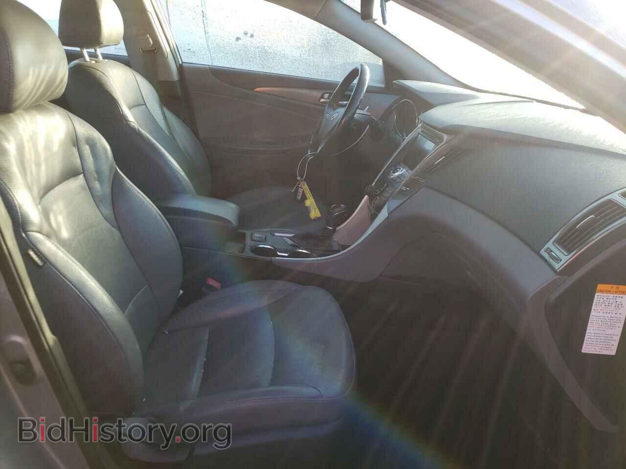 2013 HYUNDAI SONATA - VIN: KMHEC4A43DA085868 - Фото 5