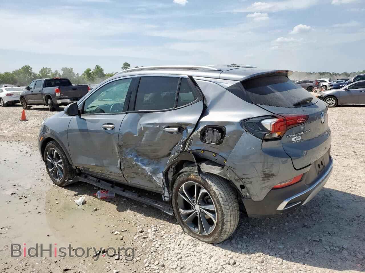 2022 BUICK ENCORE - VIN: KL4MMFSL2NB087034 - Photo 2