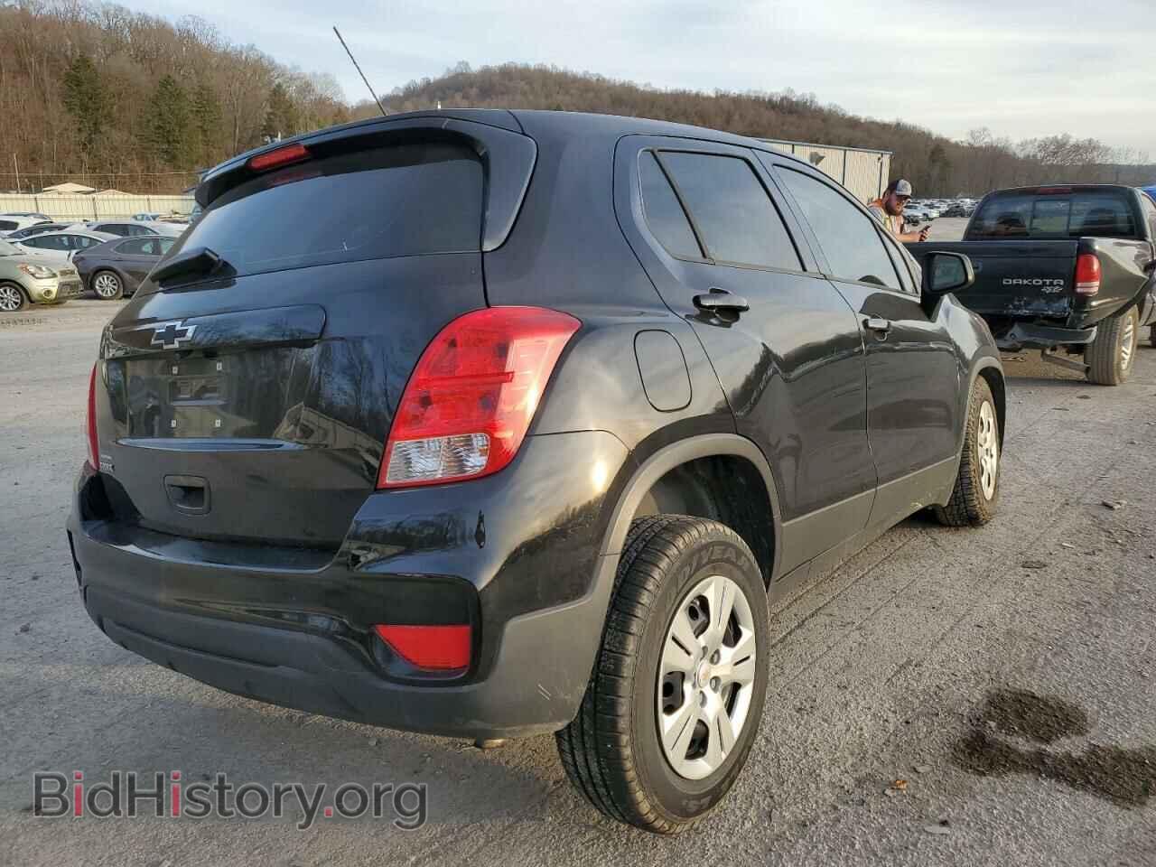 2017 CHEVROLET TRAX - VIN: 3GNCJKSB3HL249726 - Фото 4