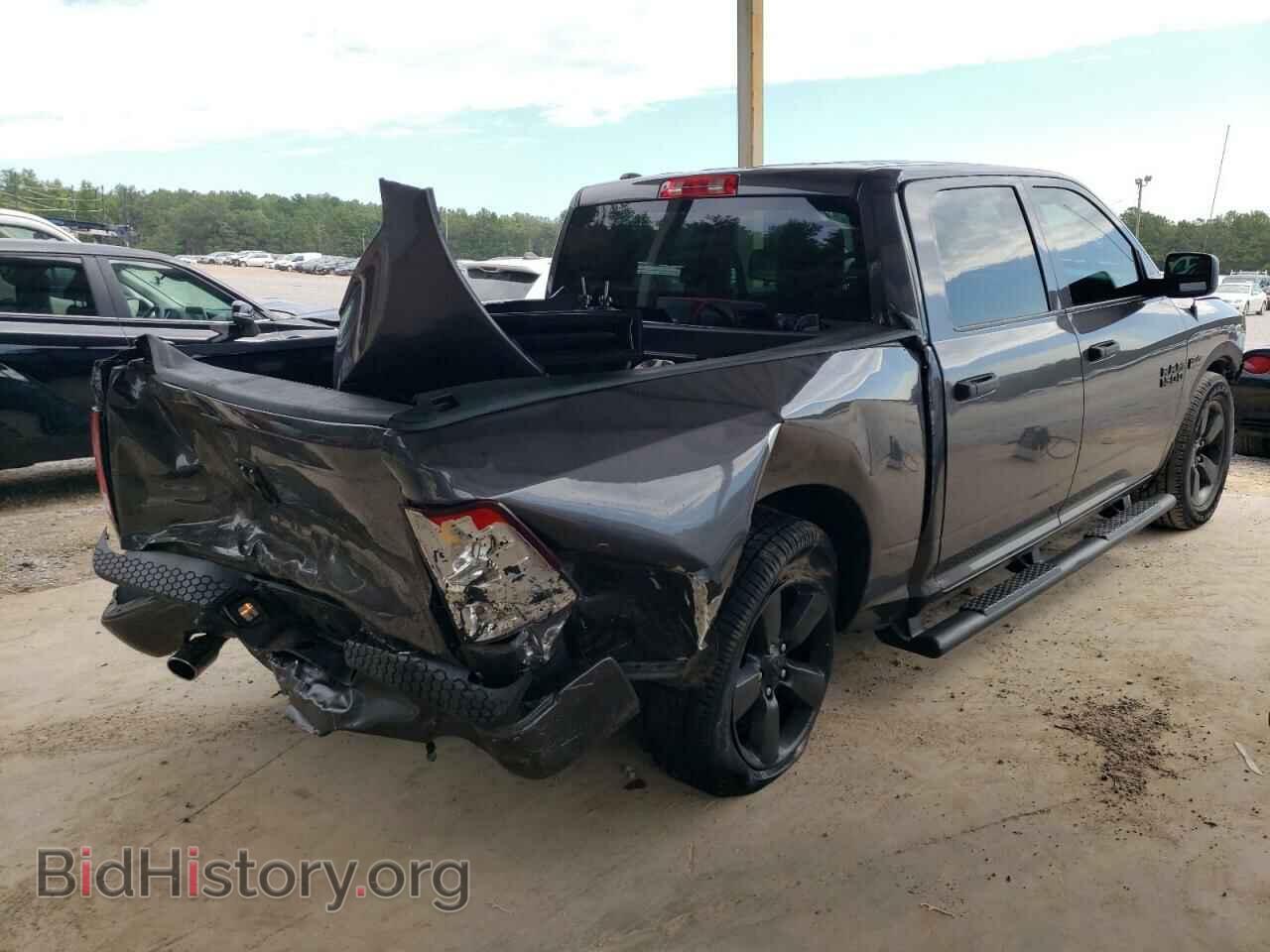 2018 RAM 1500 - VIN: 1C6RR6KT0JS160982 - Фото 3