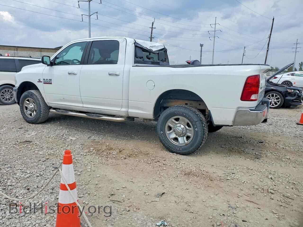 2016 RAM 2500 - VIN: 3C6UR5DL3GG229763 - Photo 2