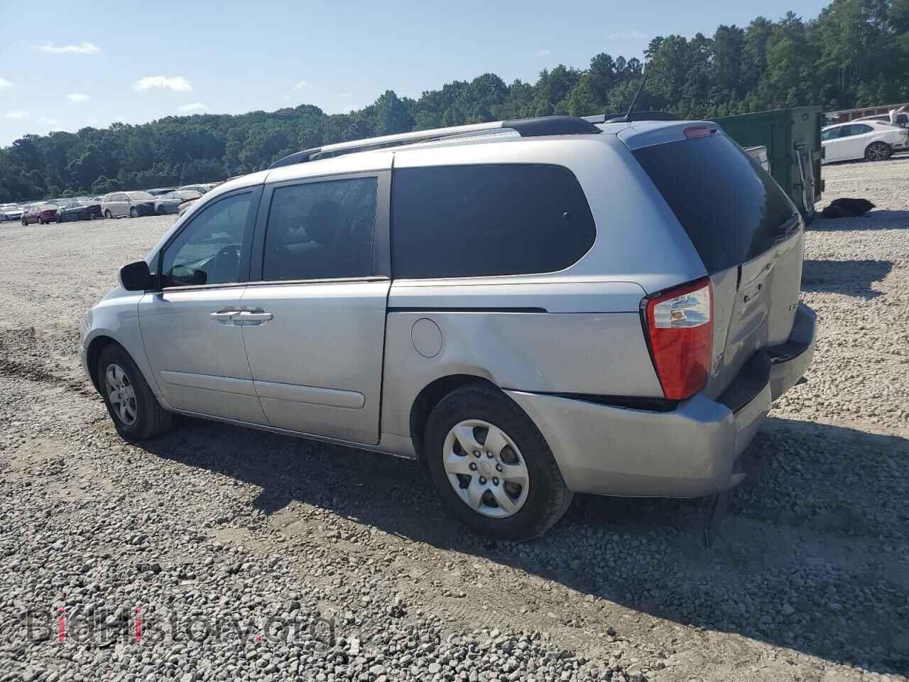 2009 KIA All Models - VIN: KNDMB233996316276 - Photo 2