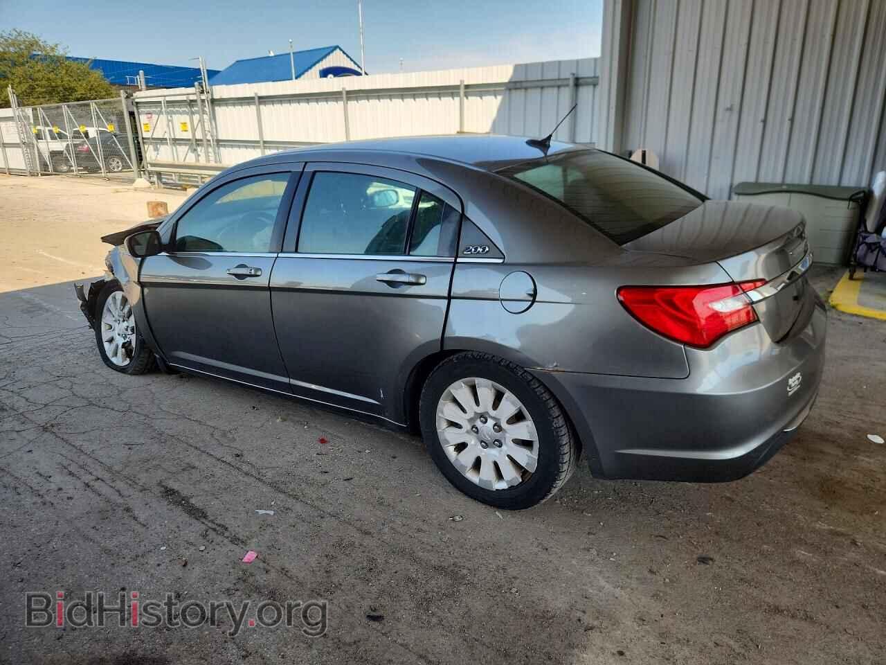 2013 CHRYSLER 200 - VIN: 1C3CCBAB1DN583157 - Фото 2
