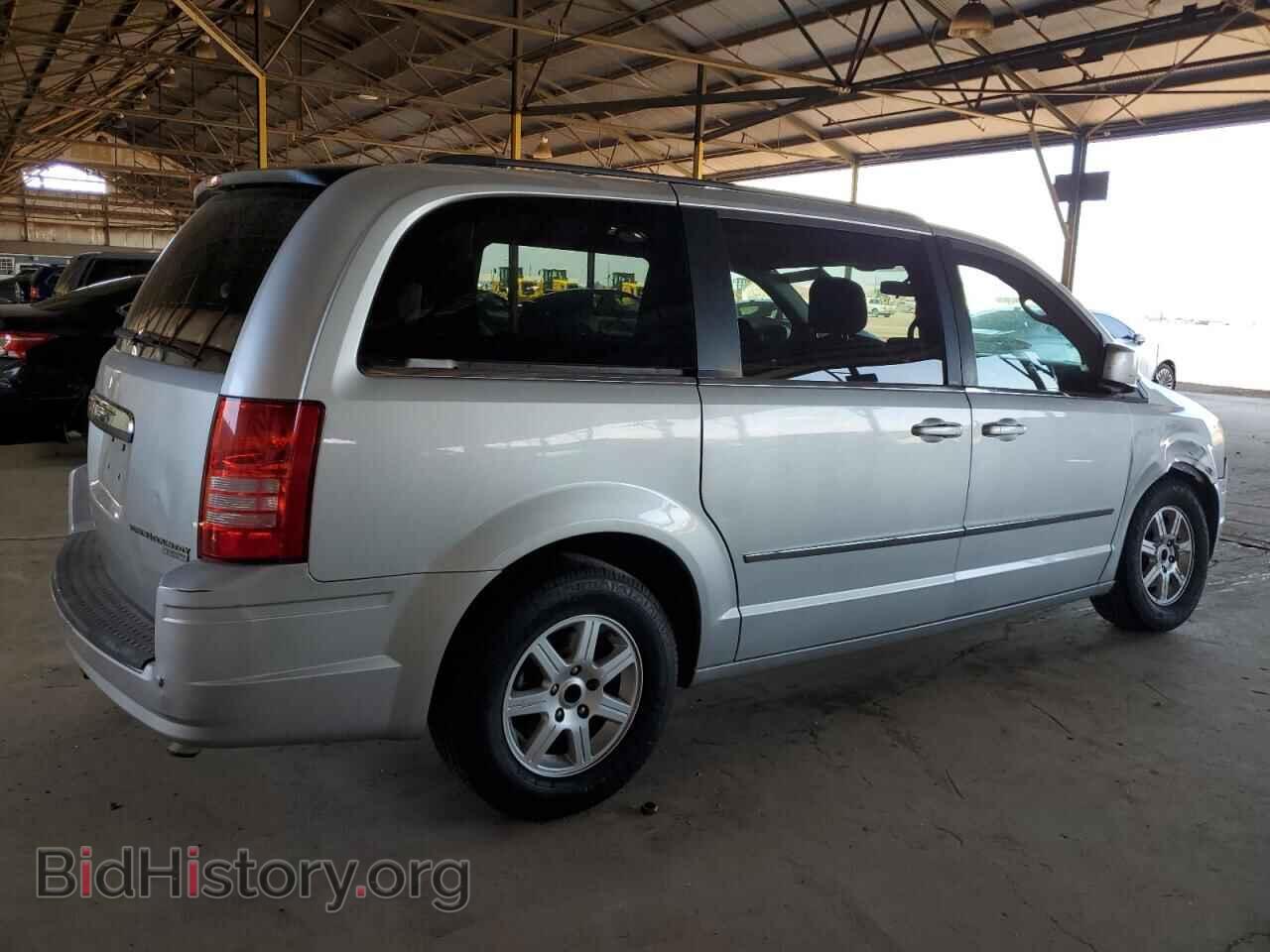 2010 CHRYSLER MINIVAN - VIN: 2A4RR5D13AR306754 - Фото 3