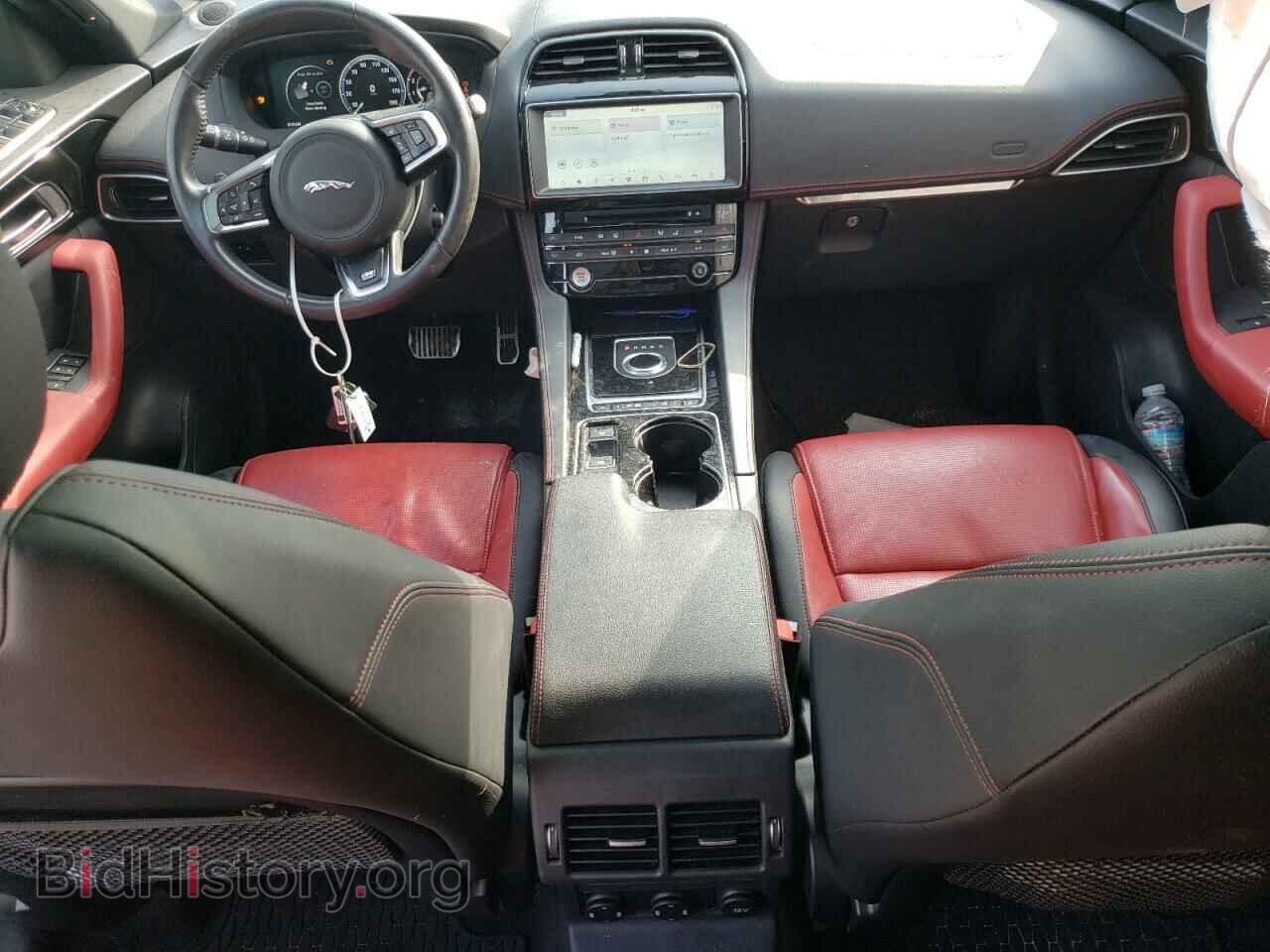 2017 JAGUAR F-PACE - VIN: SADCL2BV3HA899083 - Фото 8
