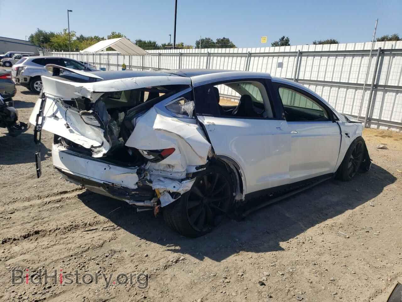 2017 TESLA MODEL X - VIN: 5YJXCAE28HF040572 - Photo 3