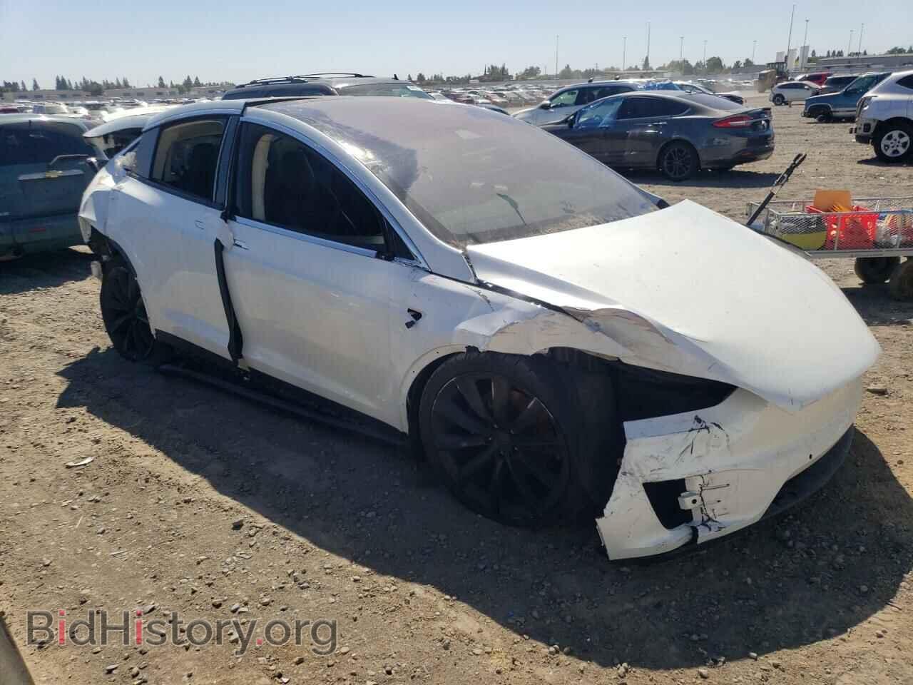 2017 TESLA MODEL X - VIN: 5YJXCAE28HF040572 - Photo 4