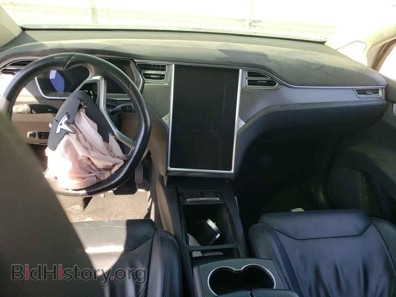 2017 TESLA MODEL X - VIN: 5YJXCAE28HF040572 - Photo 8