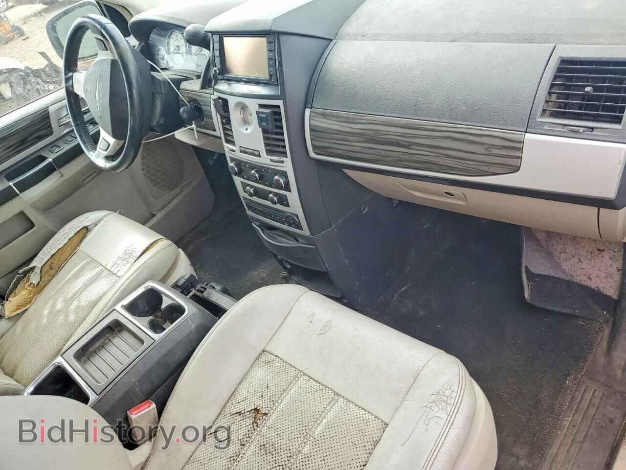 2010 CHRYSLER MINIVAN - VIN: 2A4RR5D19AR299194 - Фото 8