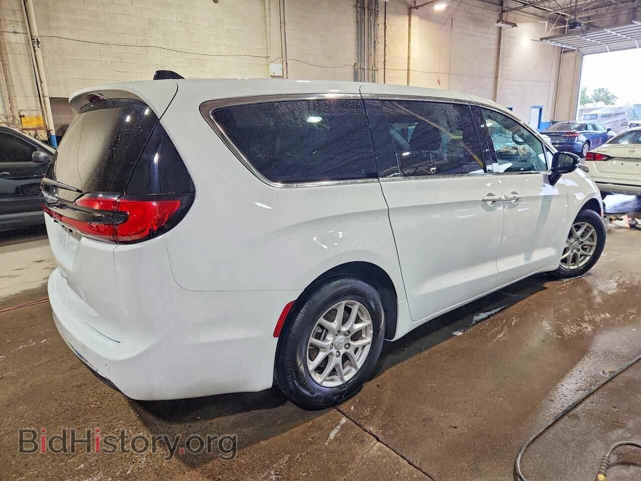 2026 CHRYSLER PACIFICA - VIN: 2C4RC1BG2TR204341 - Photo 3