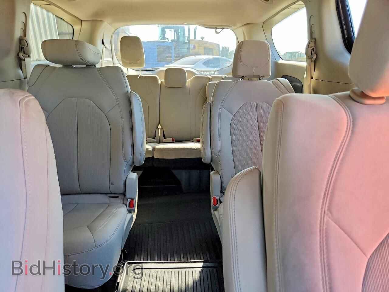 2017 CHRYSLER PACIFICA - VIN: 2C4RC1DG7HR516112 - Photo 10