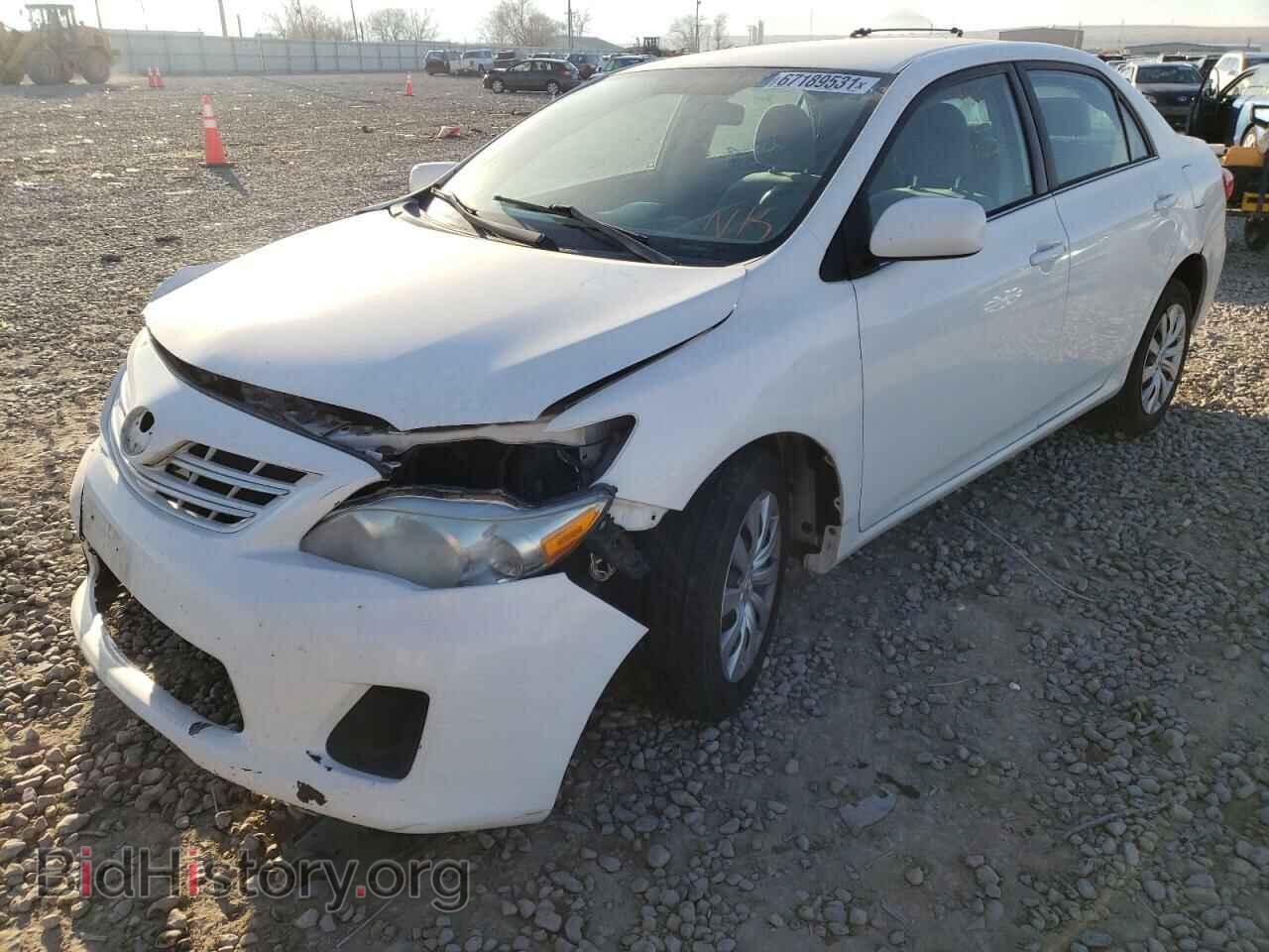 2013 TOYOTA COROLLA - VIN: 5YFBU4EE7DP184065 - Фото 2
