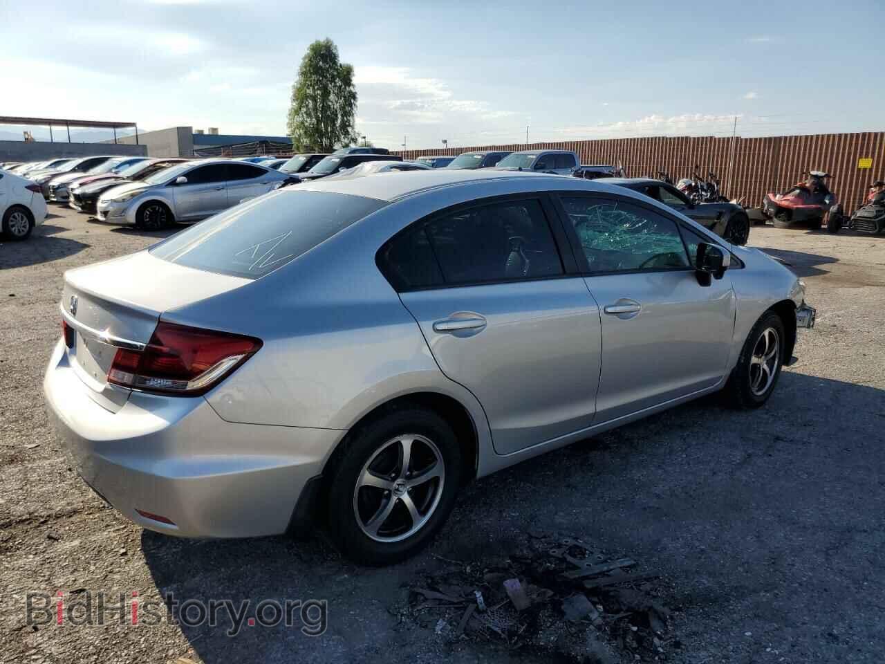 2015 HONDA CIVIC - VIN: 19XFB2F7XFE069864 - Фото 3