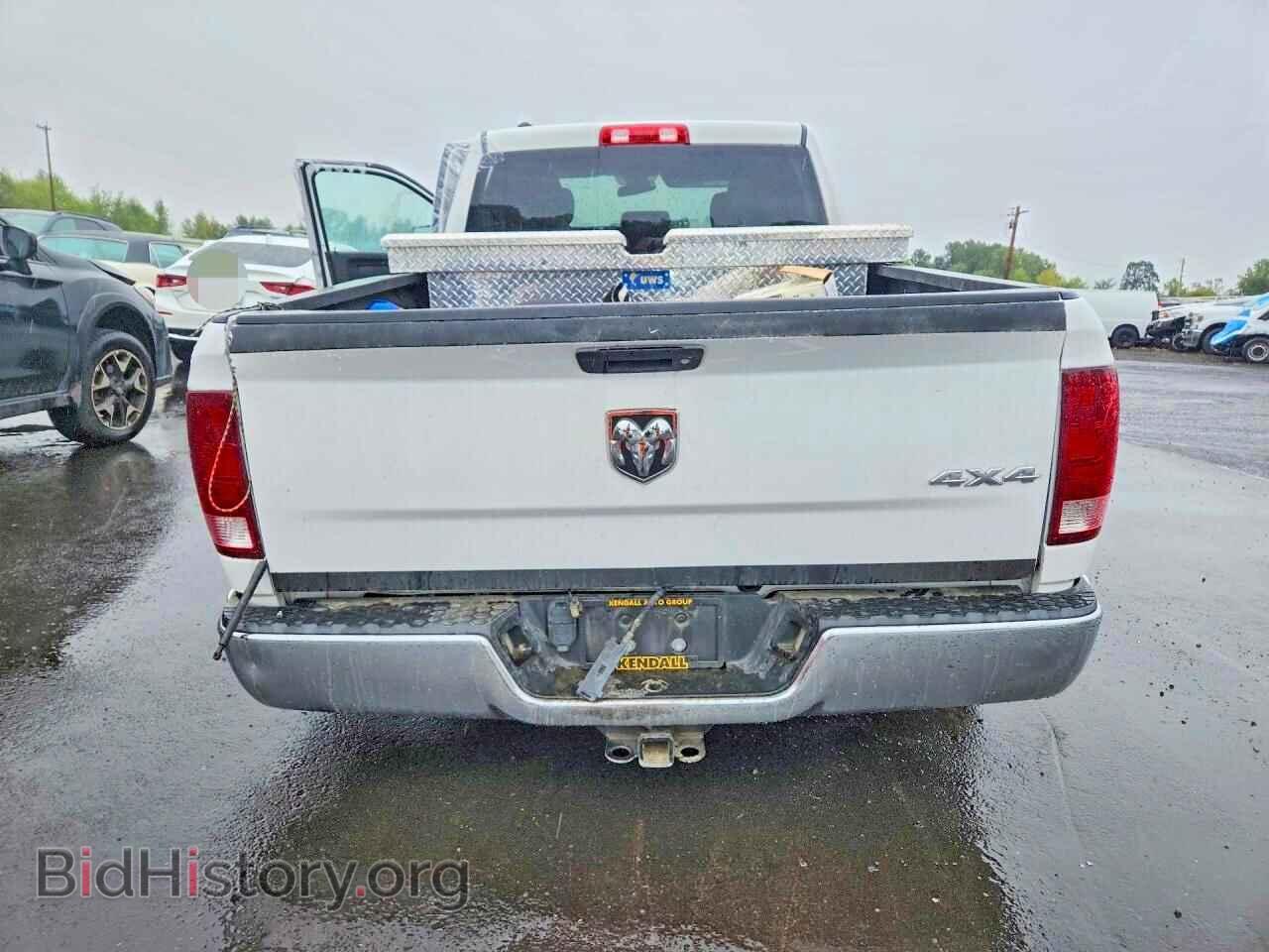2017 RAM 1500 (VIN 1C6RR7FG5HS728009) — photo 6 of 14