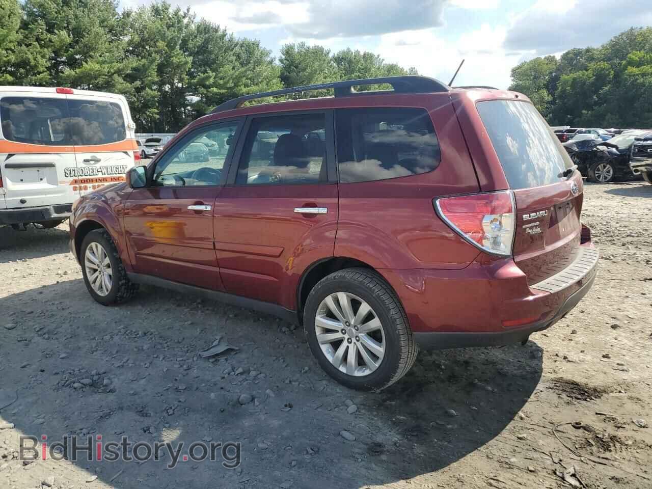 2011 SUBARU FORESTER - VIN: JF2SHAEC4BH738044 - Фото 2