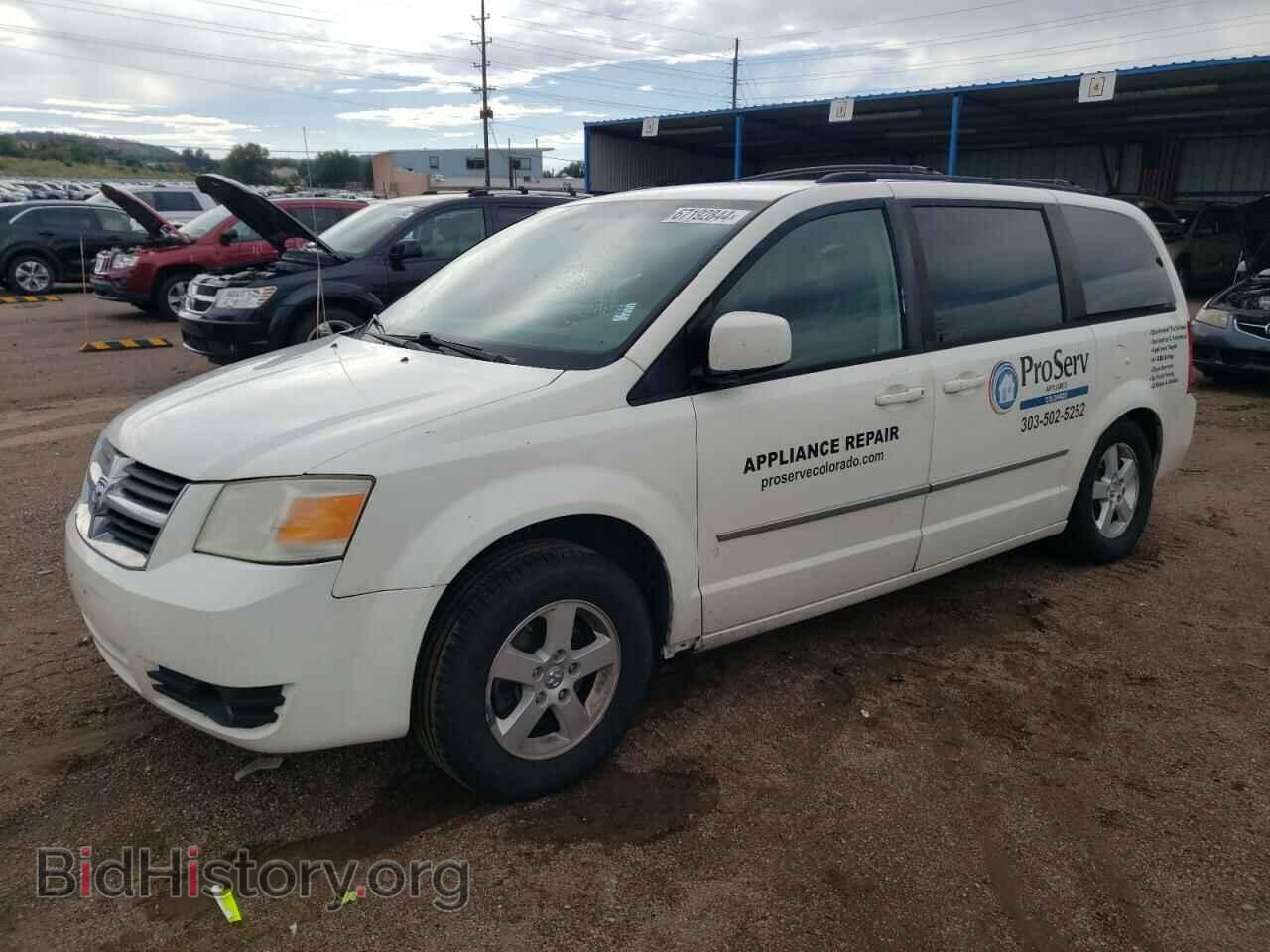 Photo 2D4RN5D16AR171709 - DODGE All Models 2010
