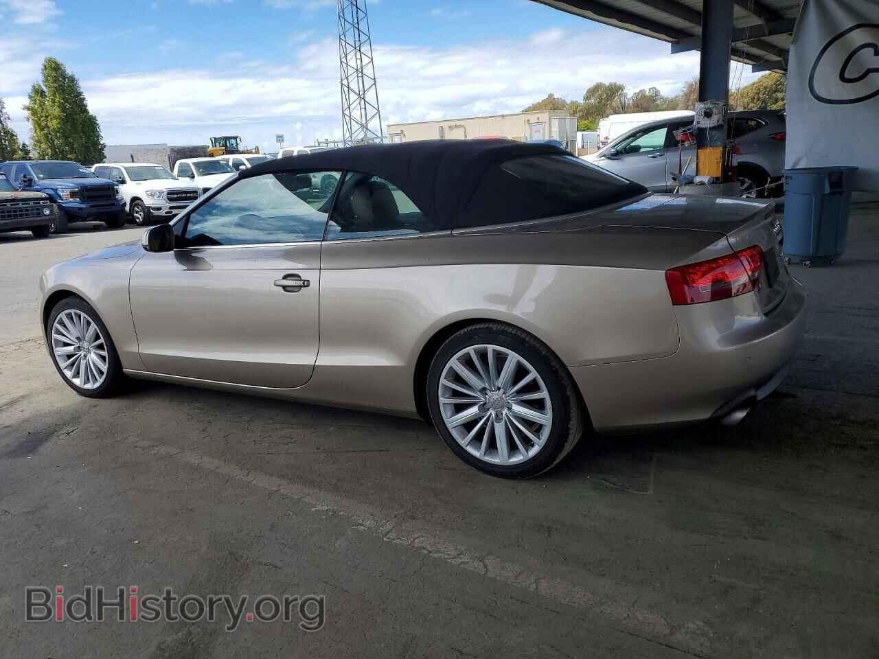 2010 AUDI A5 - VIN: WAULFAFH3AN008447 - Фото 2
