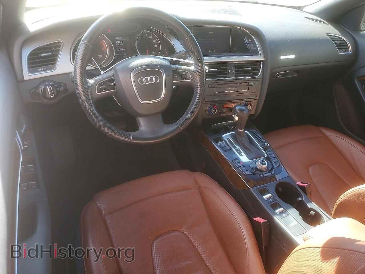 2010 AUDI A5 - VIN: WAULFAFH3AN008447 - Фото 8