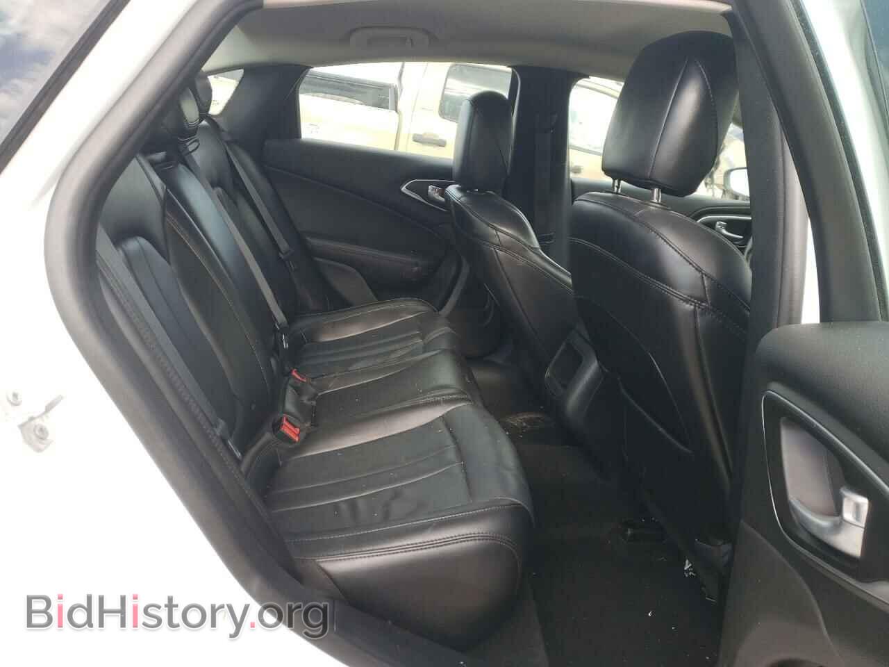 2016 CHRYSLER 200 - VIN: 1C3CCCAB0GN195380 - Фото 10