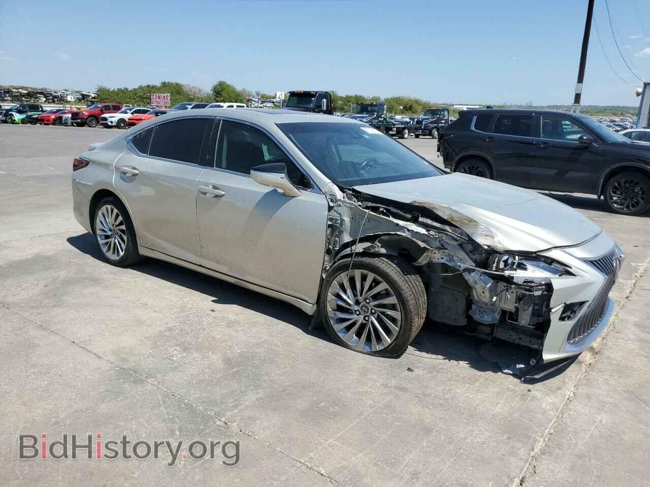 2019 LEXUS ES300 - VIN: JTHB21B17K2034568 - Фото 4