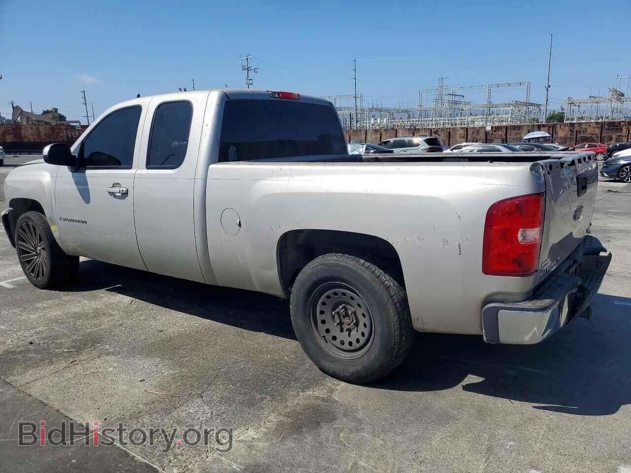 2008 CHEVROLET SILVERADO - VIN: 2GCEC190081204139 - Photo 2