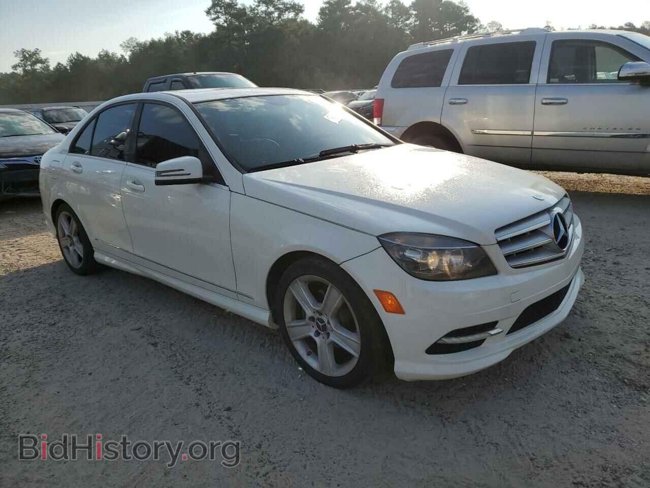 2011 MERCEDES-BENZ C-CLASS - VIN: WDDGF5EB7BA442572 - Фото 4