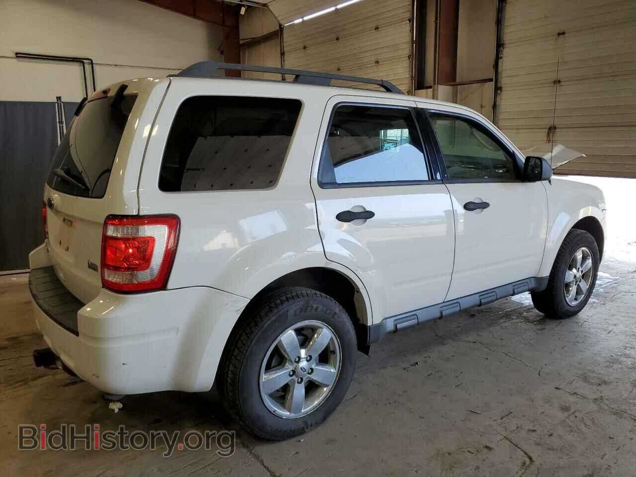 2010 FORD ESCAPE - VIN: 1FMCU9DG1AKA41607 - Фото 3