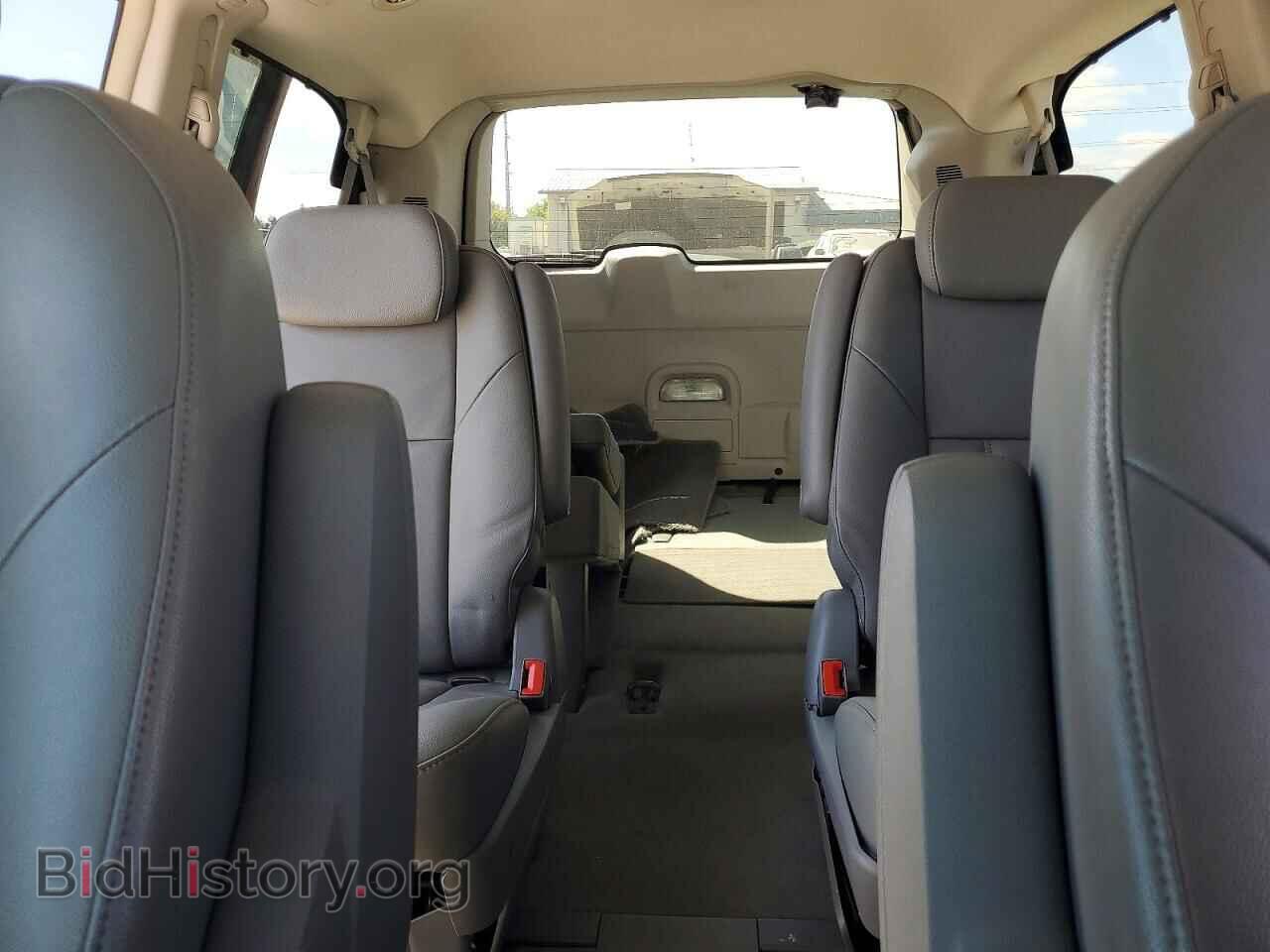 2009 CHRYSLER MINIVAN - VIN: 2A8HR541X9R509775 - Photo 10