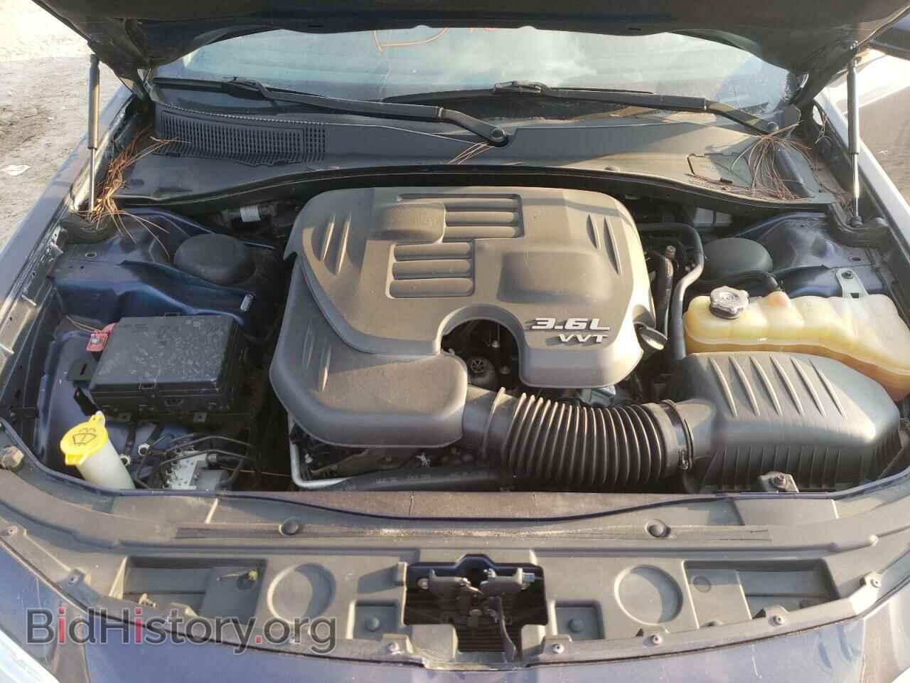 2016 CHRYSLER 300 - VIN: 2C3CCAAG5GH223649 - Фото 11