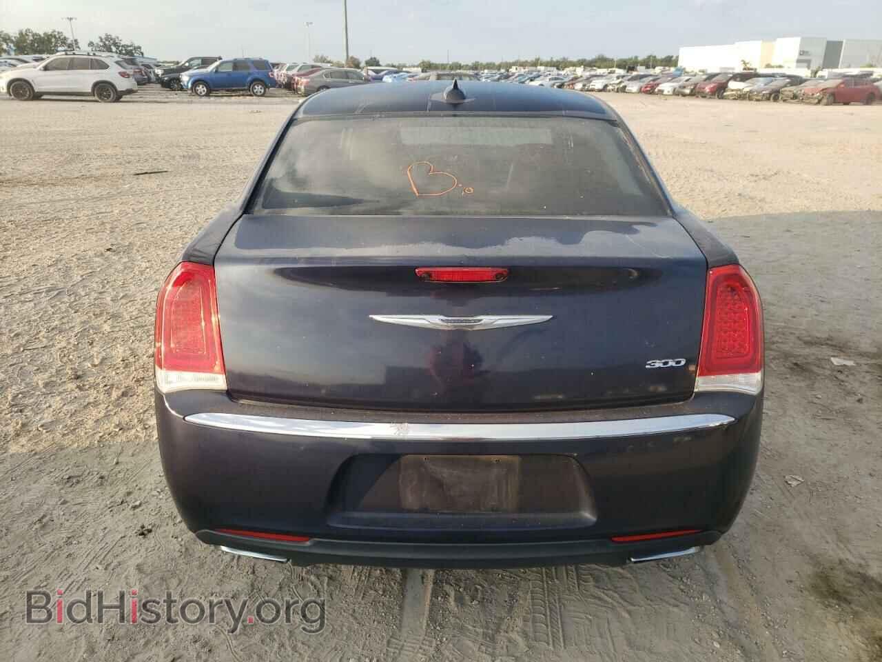 2016 CHRYSLER 300 - VIN: 2C3CCAAG5GH223649 - Фото 6