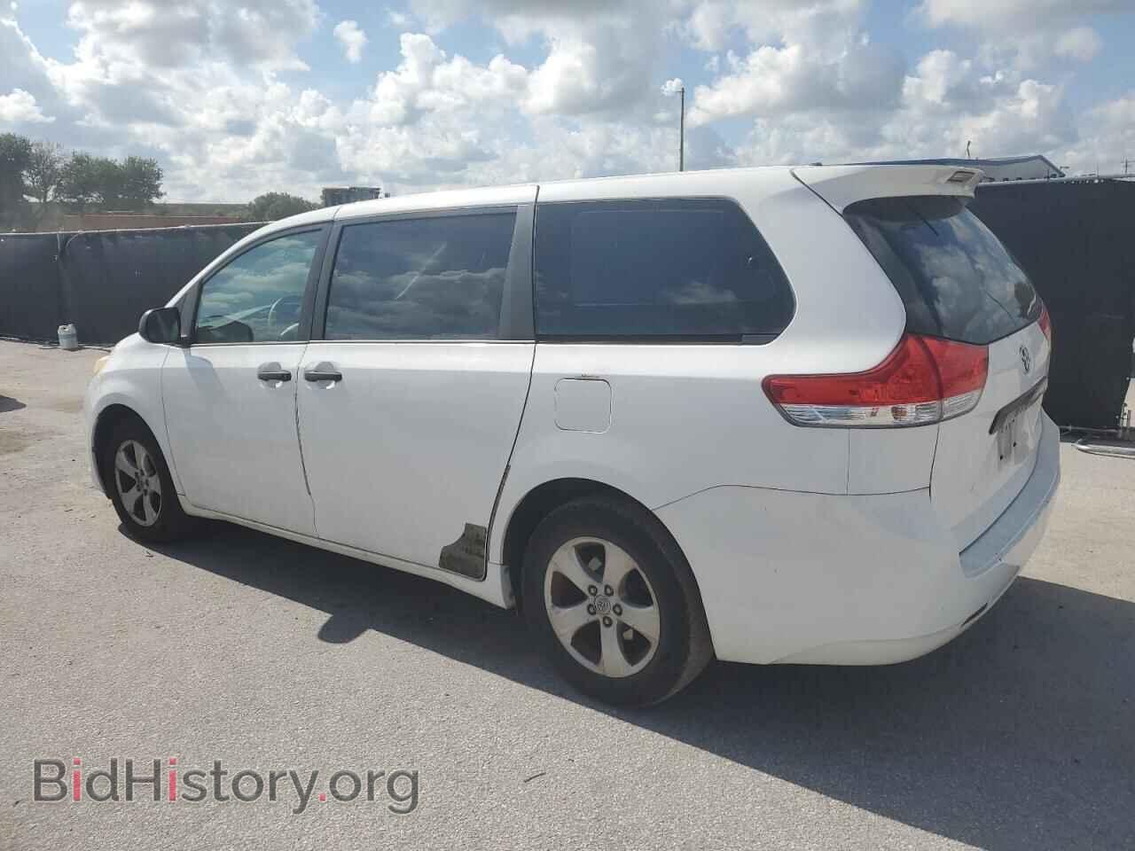 2012 TOYOTA All Models - VIN: 5TDKA3DC7CS011302 - Photo 2