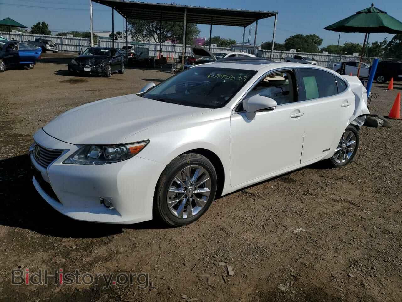 Фотография JTHBW1GG1E2055860 - LEXUS ES300 2014