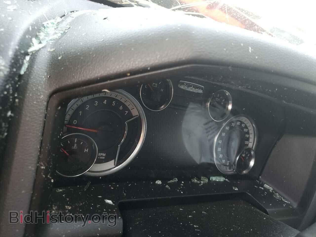 2018 RAM 1500 - VIN: 3C6RR7LT0JG140288 - Фото 9