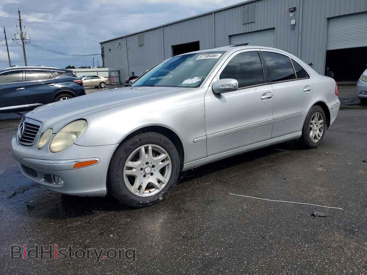 Photo WDBUF65J85A632412 - MERCEDES-BENZ E-CLASS 2005