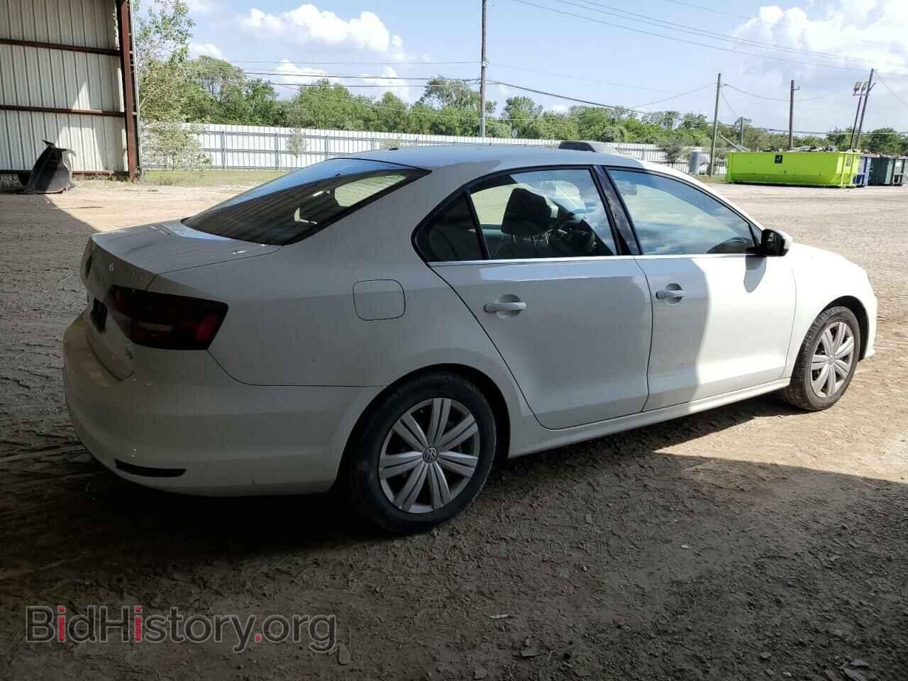 2017 VOLKSWAGEN JETTA - VIN: 3VW2B7AJ3HM215543 - Фото 3